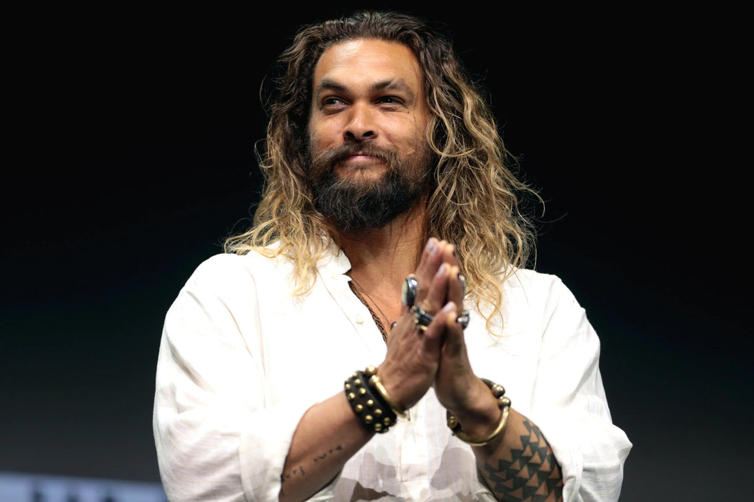 Long hair on men